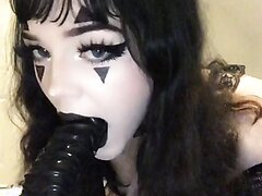 Hot goth teen sucking big dildo