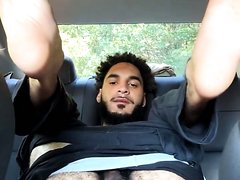 Hairy bottom spreads cheeks in car