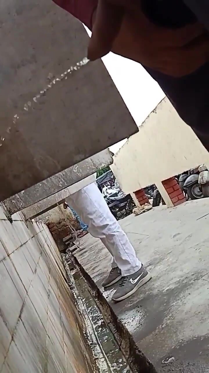 Long foreskin Desi pisser