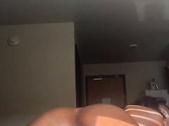 Ebony ass shaking - video 2