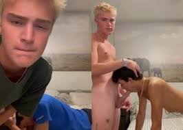Smooth Twink Getting Nut Sucked Off by a Friend