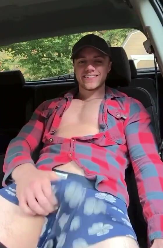 Country Himbo horned up in truck cabin