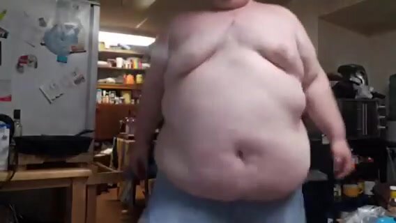 Chubby man - video 3