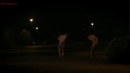 Couple abandoned naked in the street