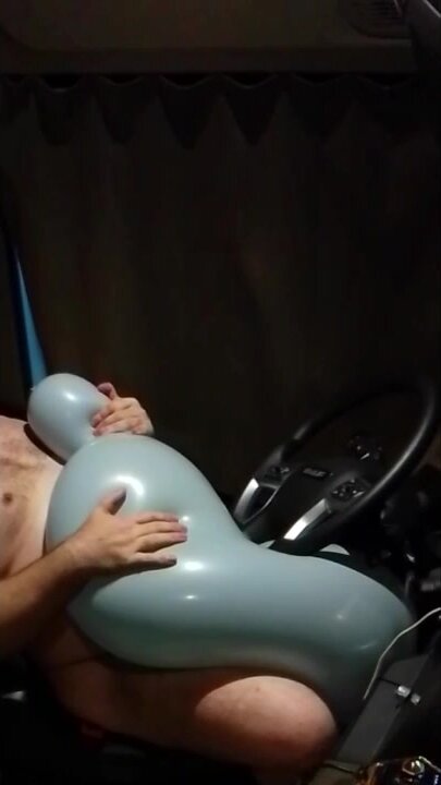 sex with balloon