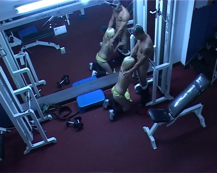 Strangers got caught having sex in the gym
