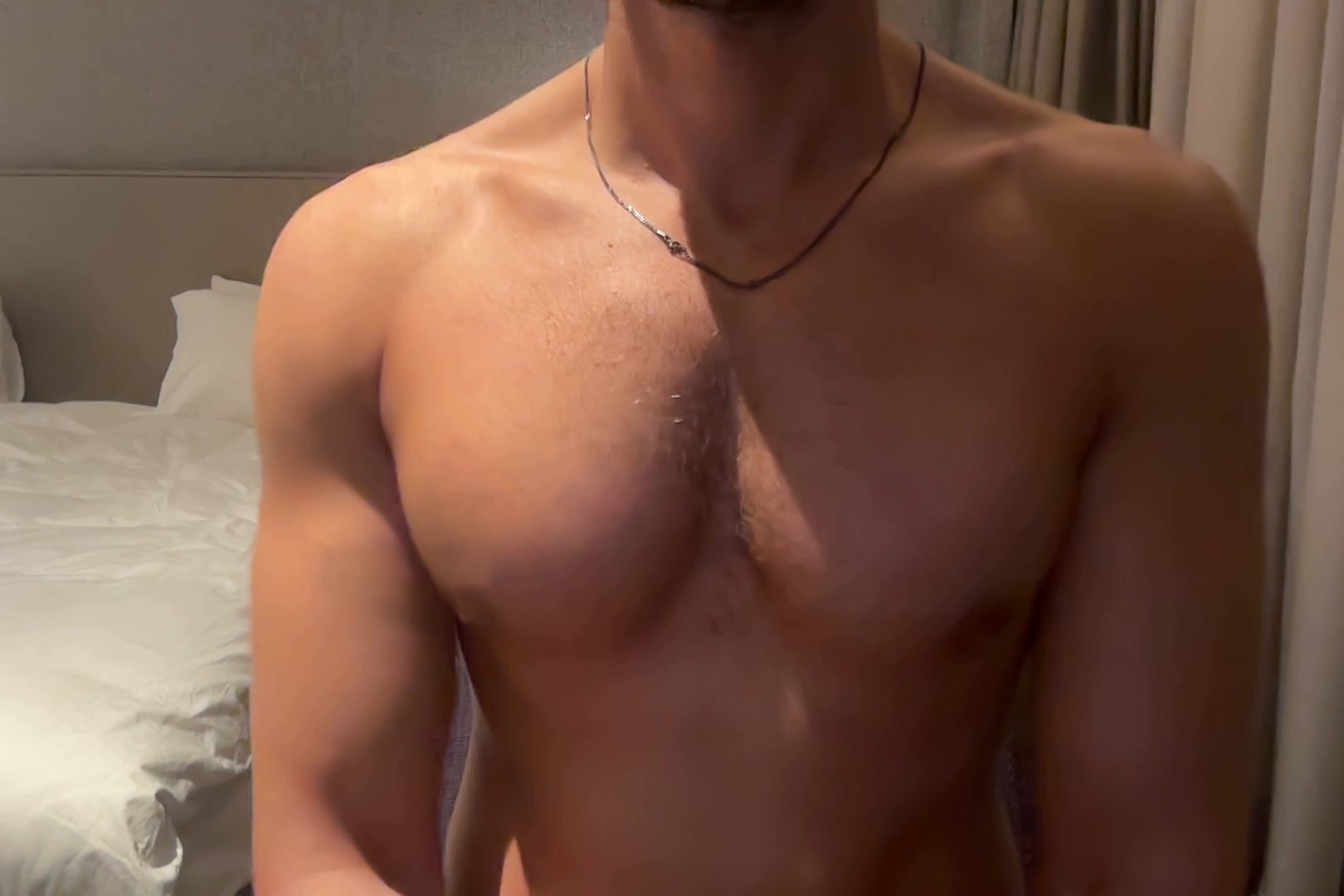 Bouncing and squeezing muscle pecs