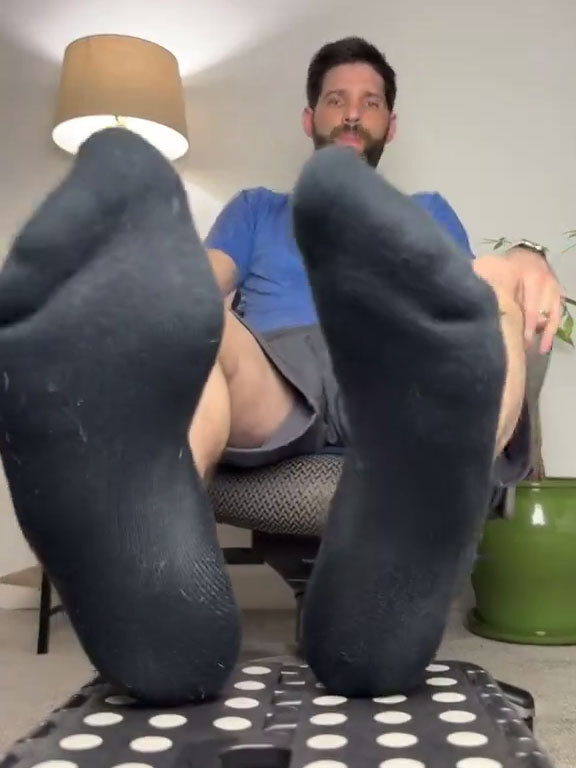 Master Feet - video 44