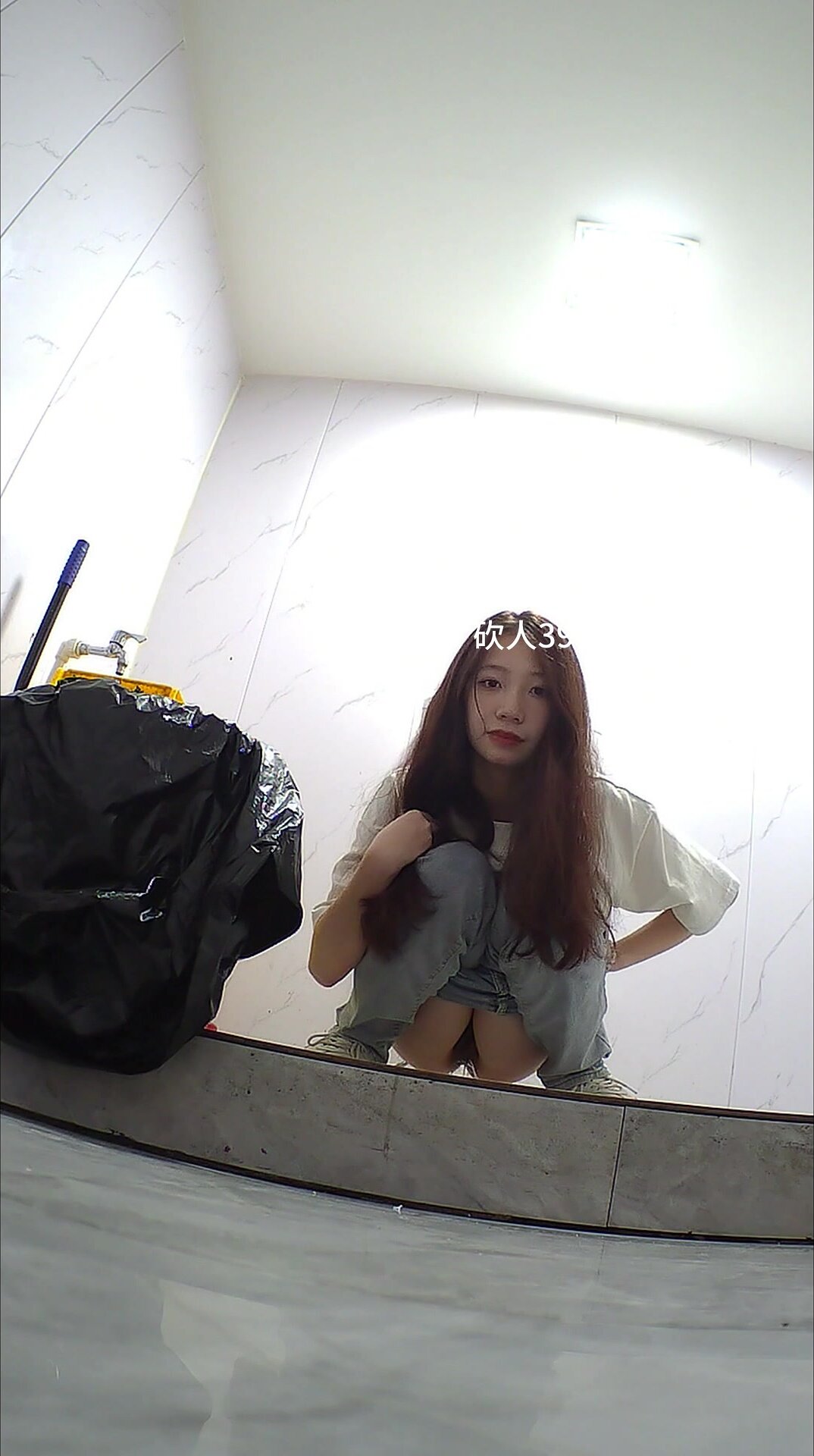 Chinese beautiful girl toilet voyeur - video 126