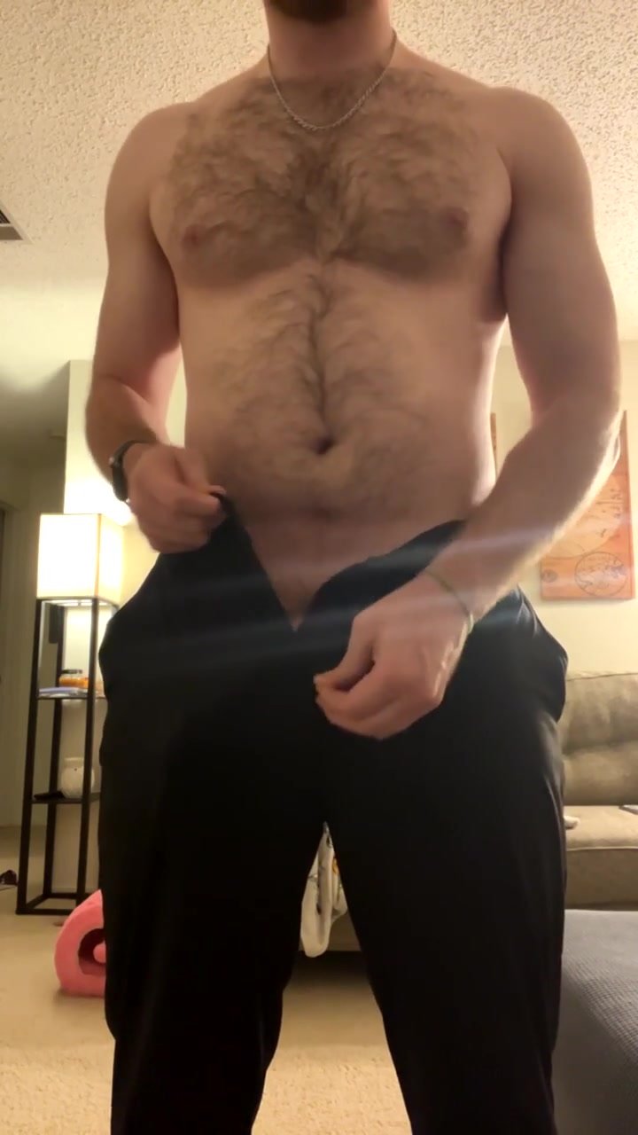 Hairy dad pulls out big dick