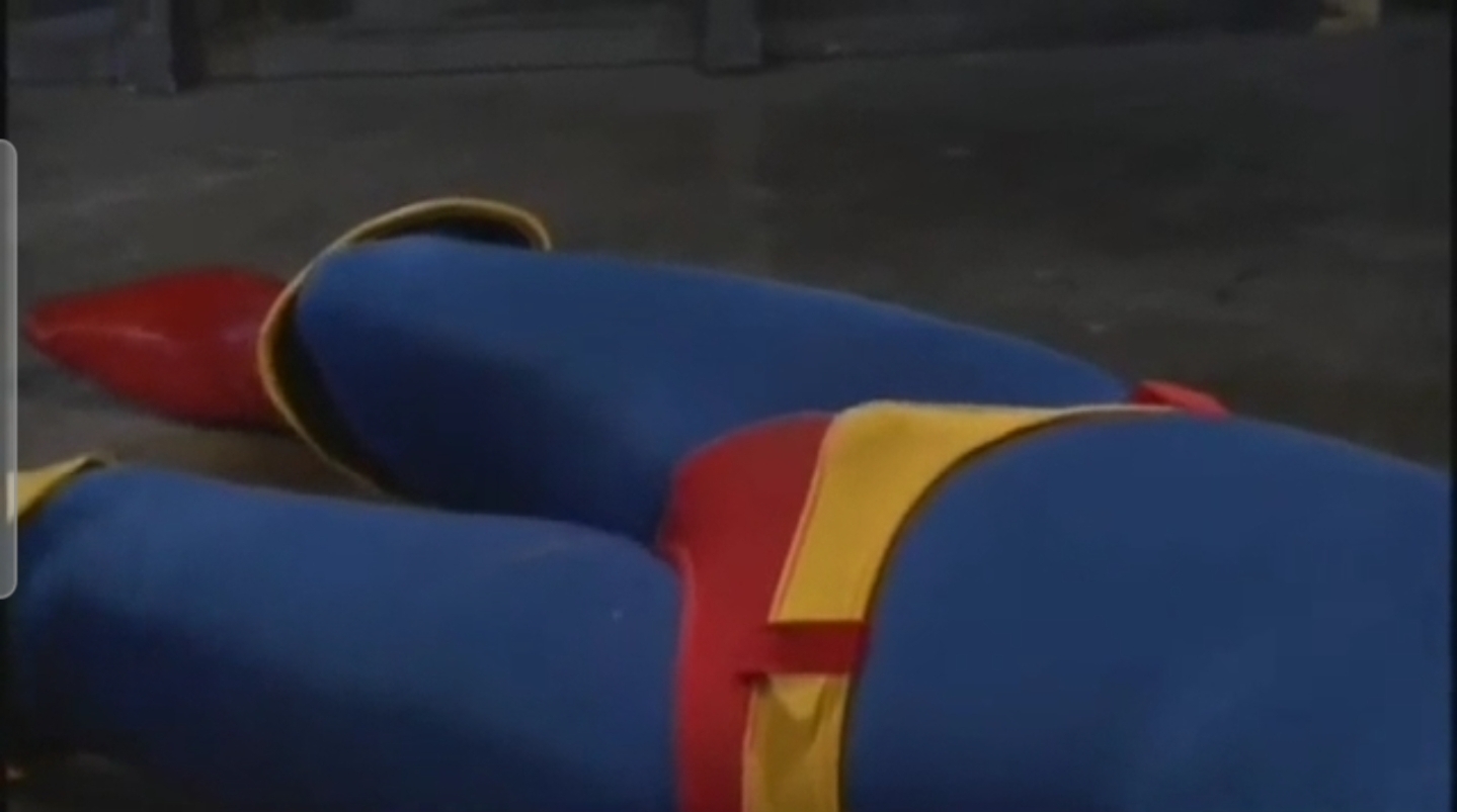 Cocky futa Supergirl drained pt1