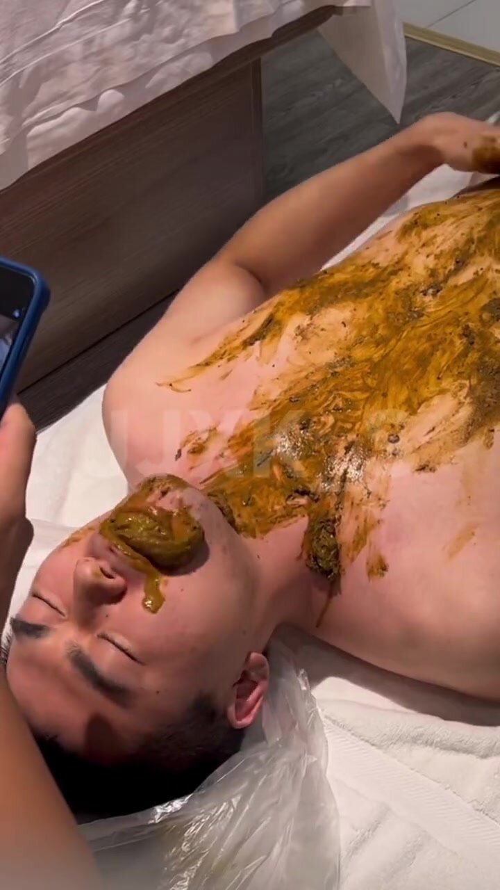 185 Graduate student eats shit and smears it on body