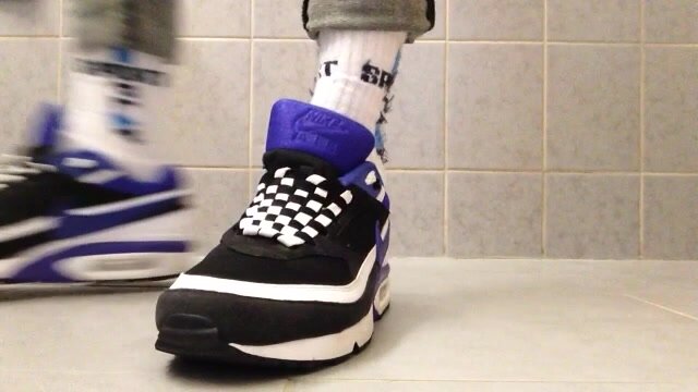 socks - video 21