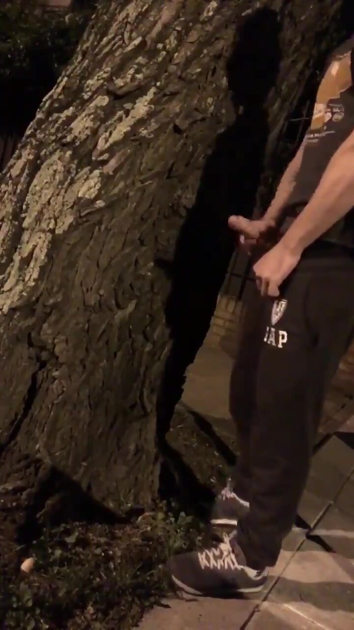 Cum outside dare