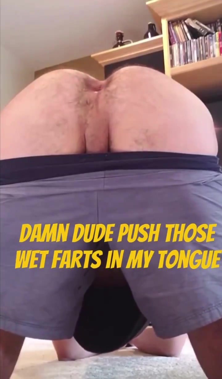 Wet farting bare