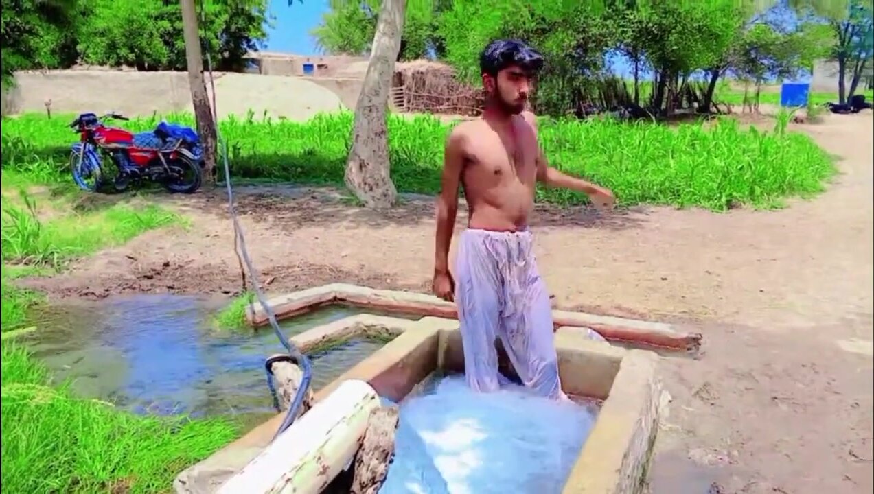 CUTE DESI BOY WITH WET VPL