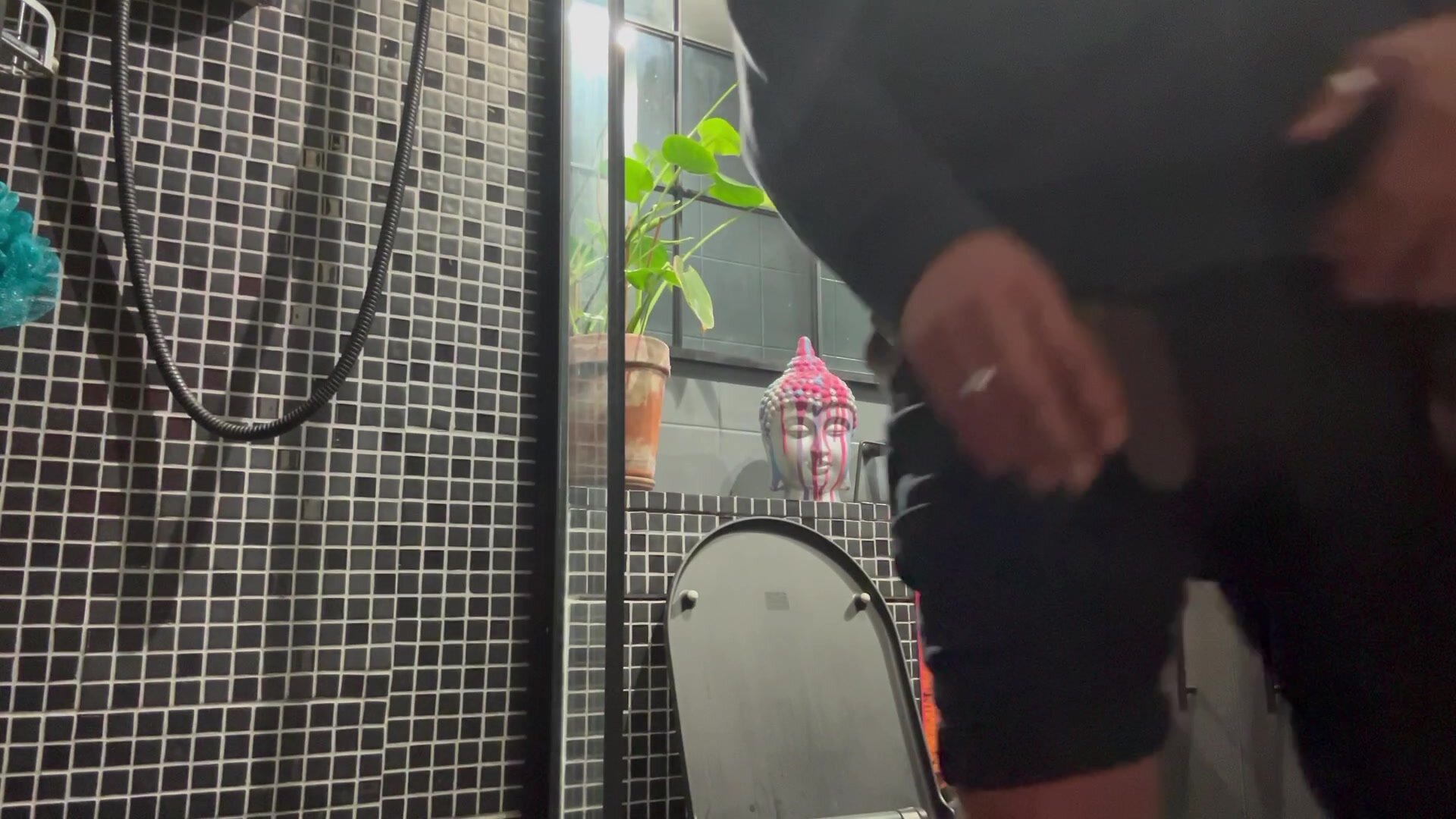 Pissing in dirty underwear