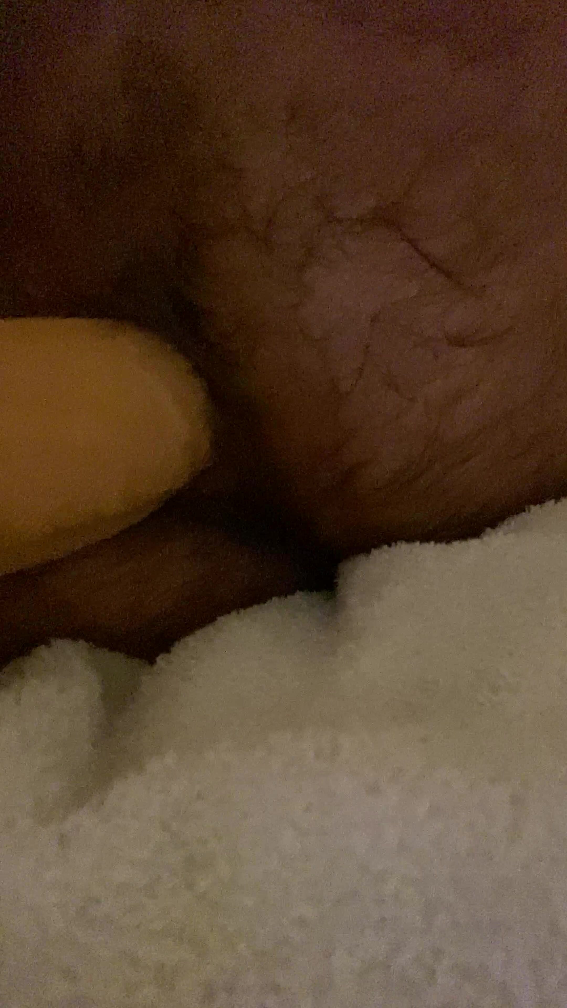 Playing with my hole - video 4