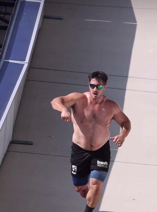 regular stud joggin