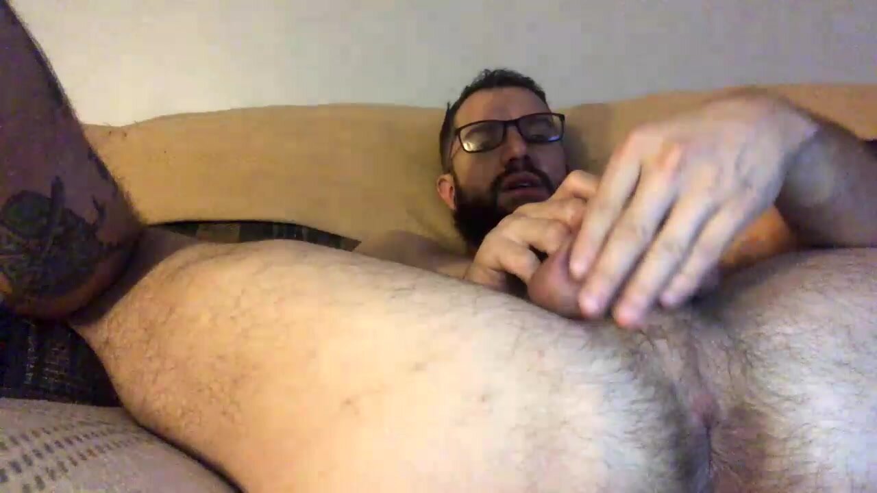 St8 Young Guy Shows Off His Hole