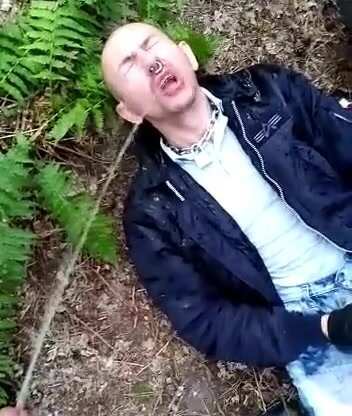 Alpha piss victim