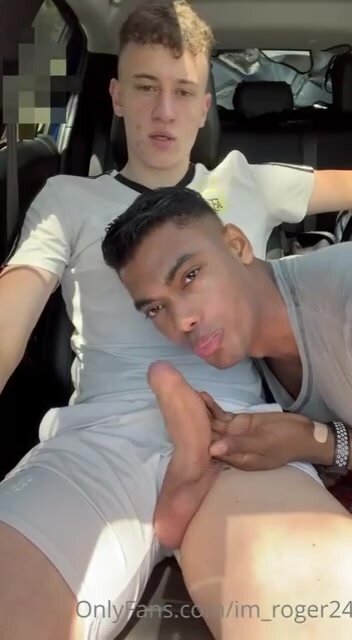 sucking the friend - video 2