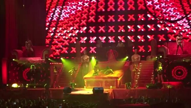 stage dicks - video 3