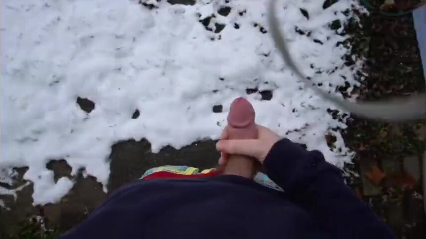 Quick snow cumshot