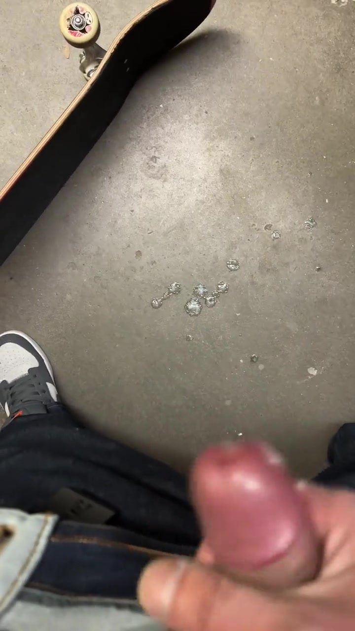 Jacking off in public