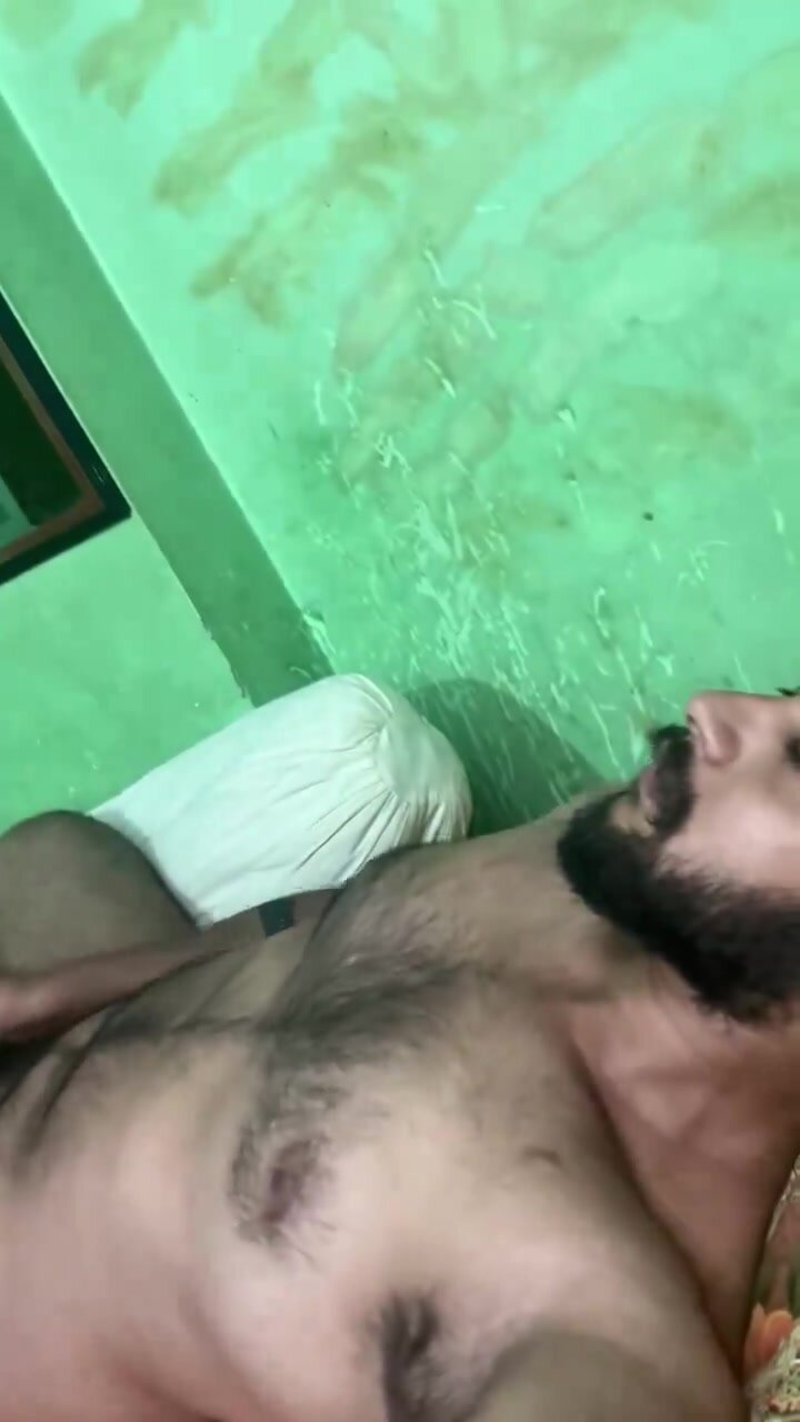 hairy solo cum