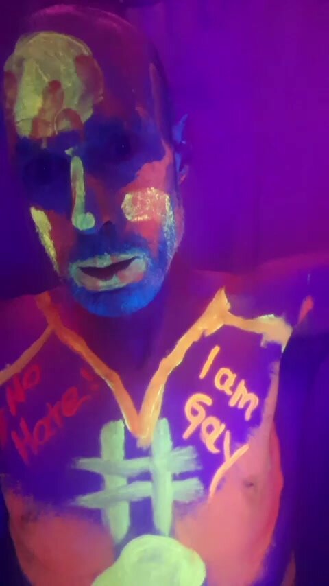 Shower after neon paint