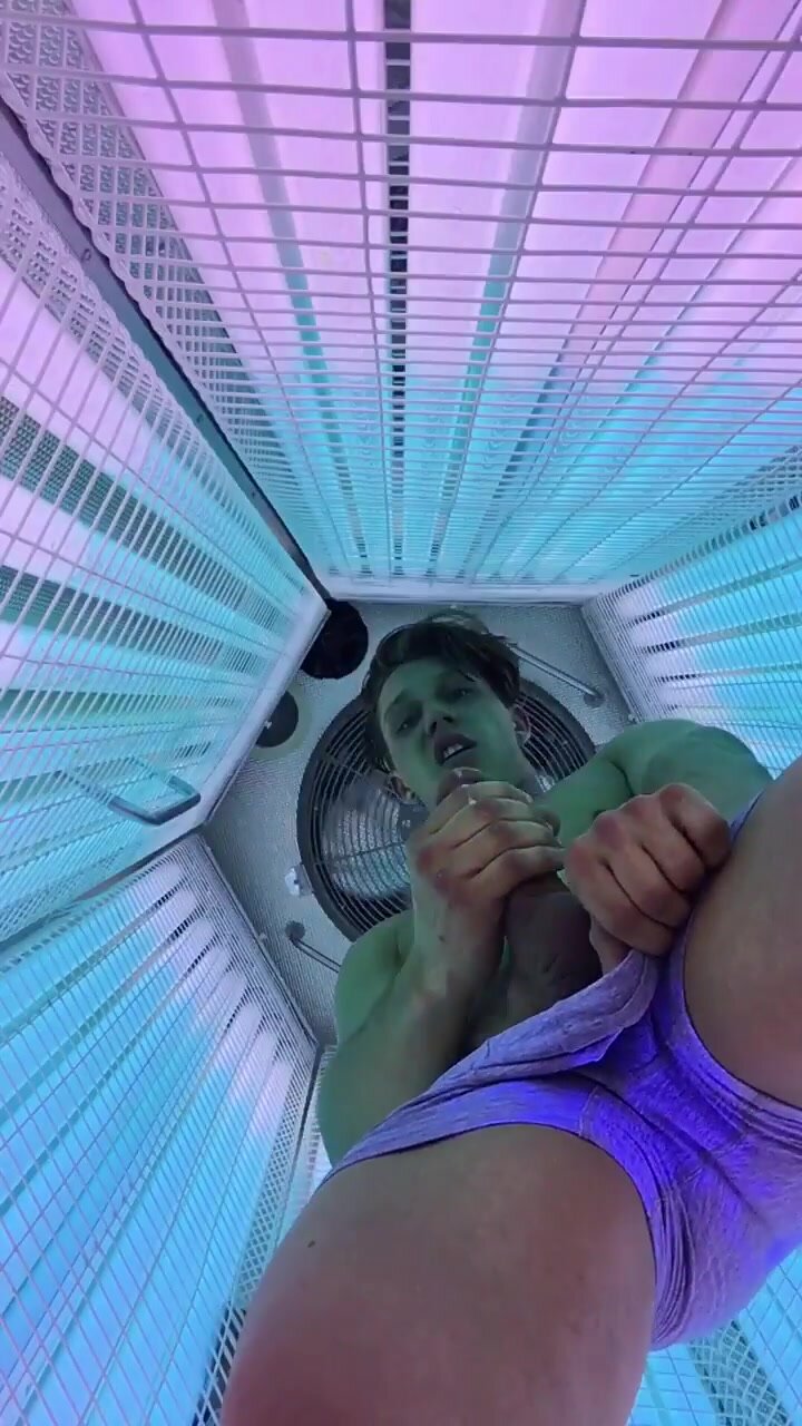 Hot Solarium Cum