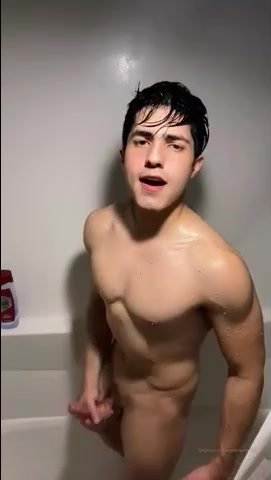 Shower bro wanks away