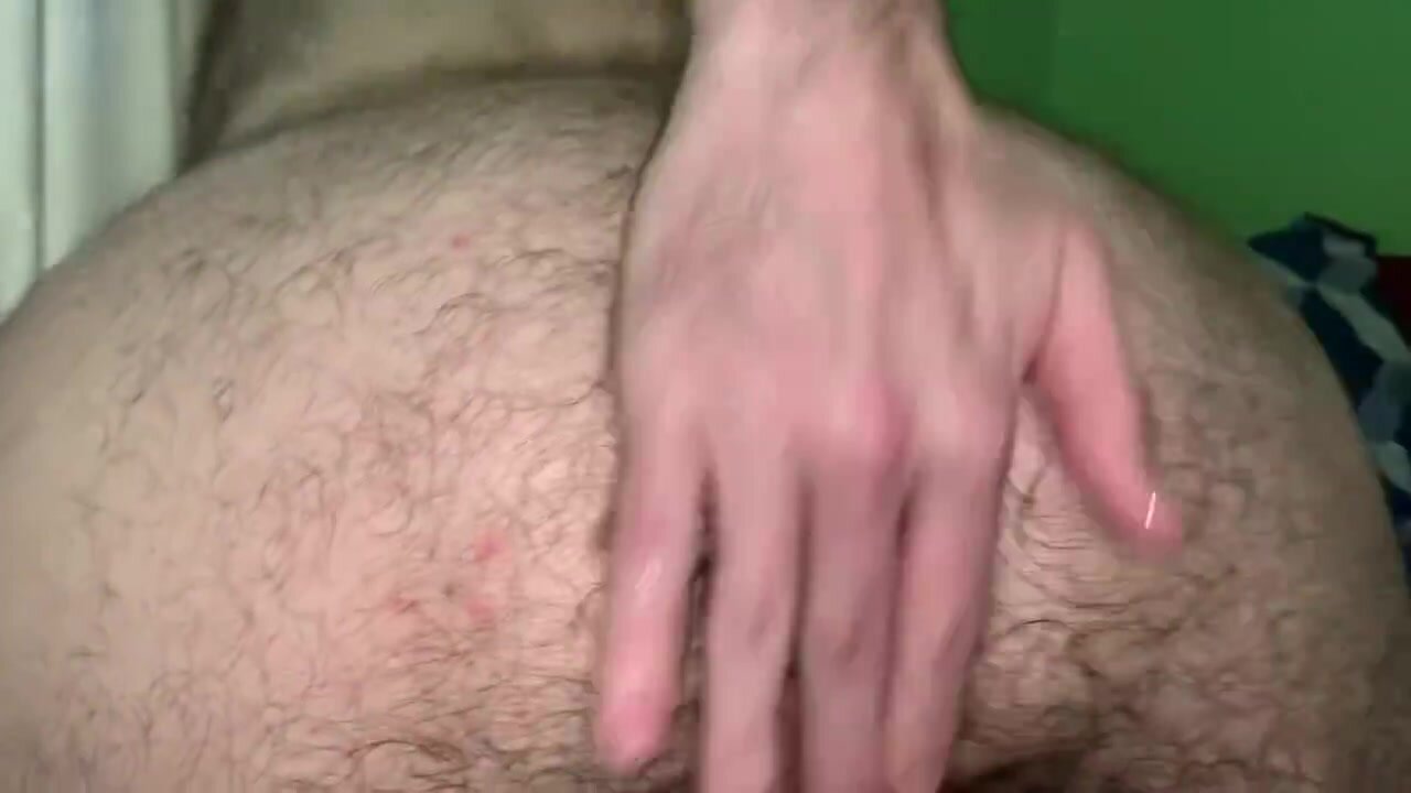 HORNY OTTER FINGERS HIS FAT HAIRY ASS
