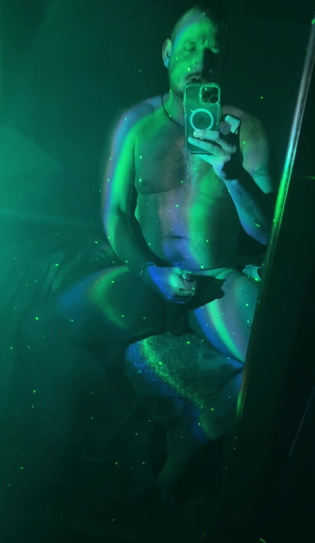 Jerk in mirror