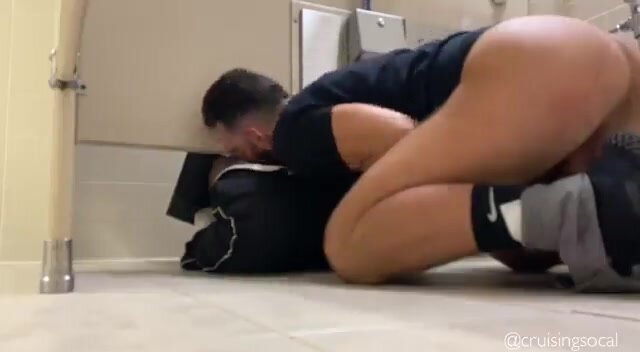 public creampie - video 2