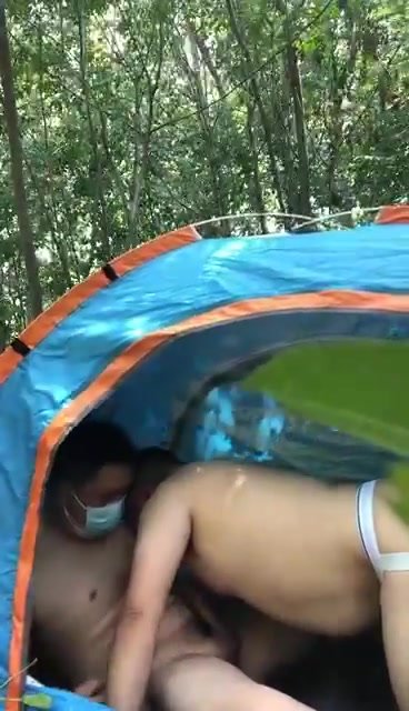 chinese daddy outdoor sex