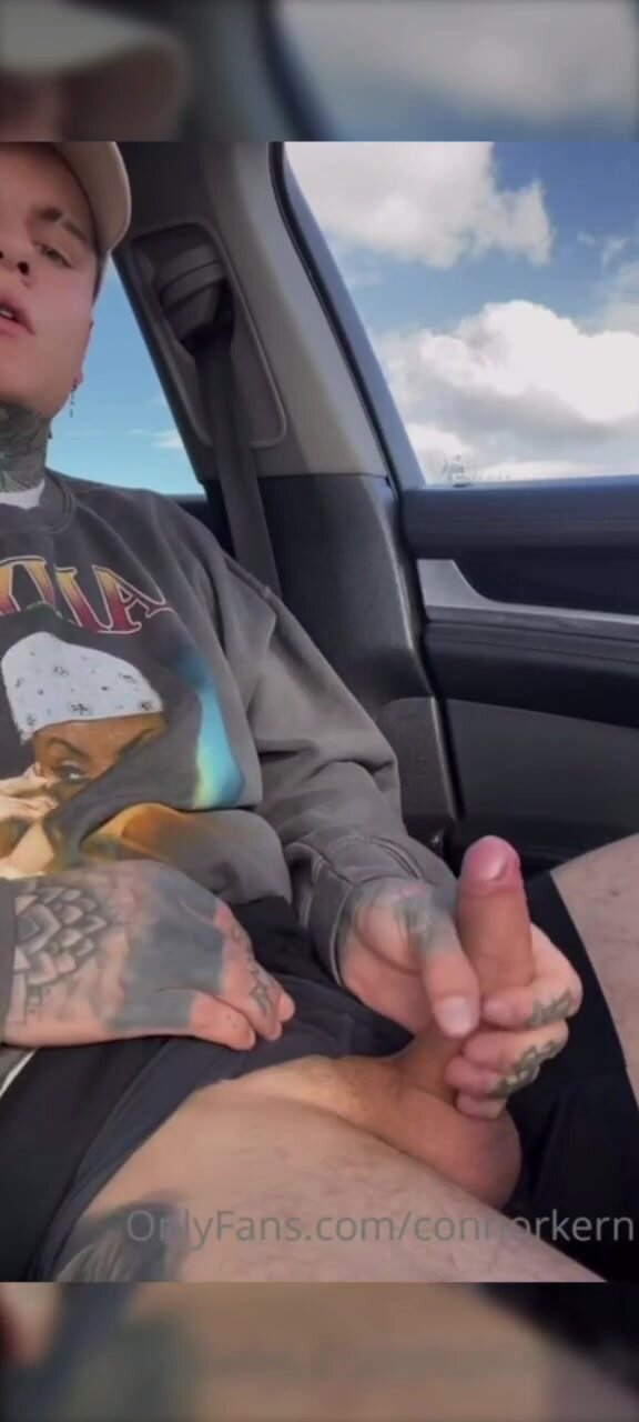 hot looking tattooed guy jerking
