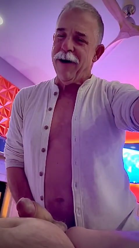 Grandpa fucks me - video 2
