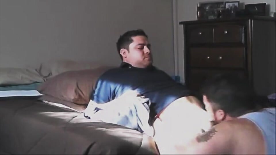 Latin guy serviced and swallowed by chub bottom slut