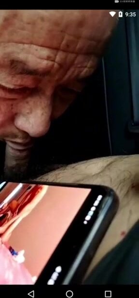 chinese grandpa car sex 01