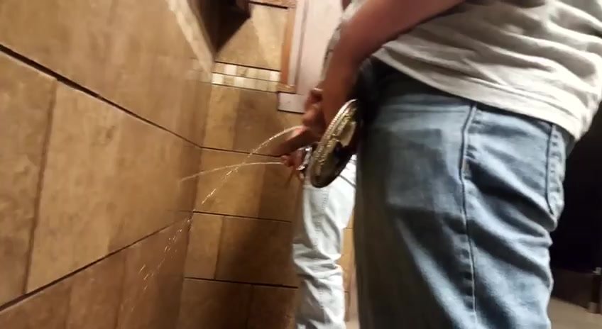Buddy’s pissing