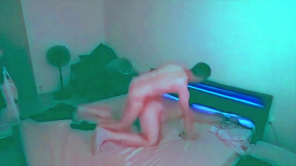 Hooded anonymous top fucked raw by daddy top