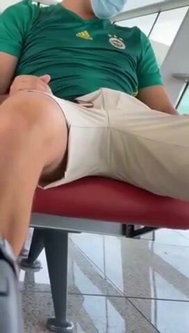 Airport Bulge - video 2
