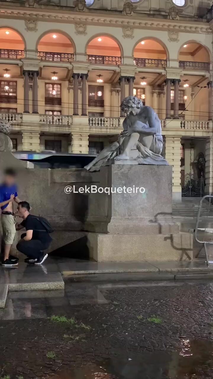 Blowing public