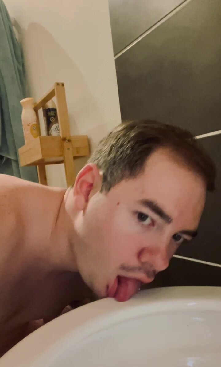 Sub wc