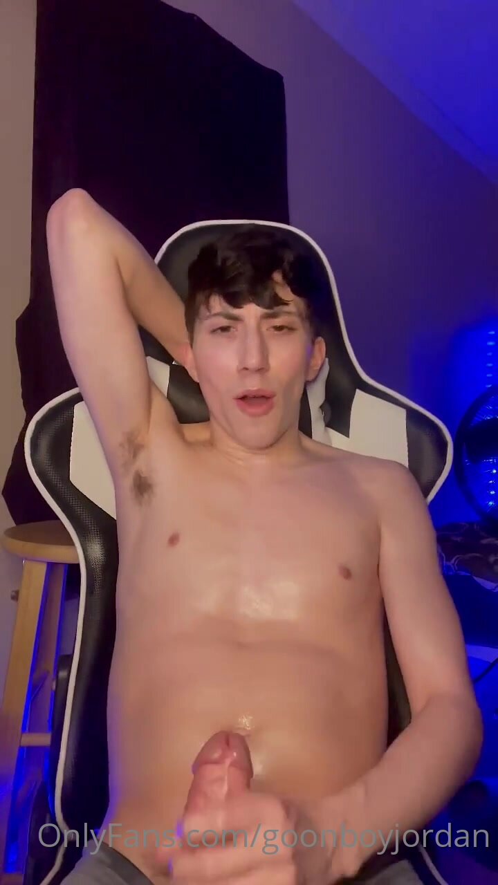 Goonboy cum