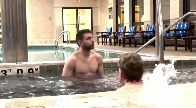 Jacuzzi blowjob