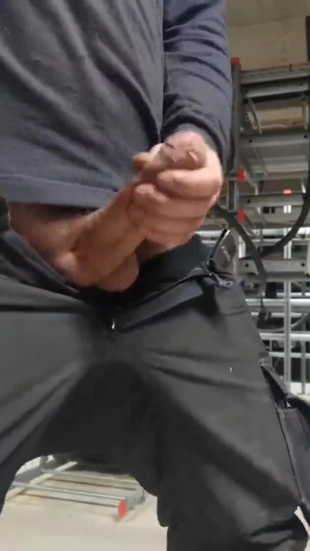 Cumming - video 151