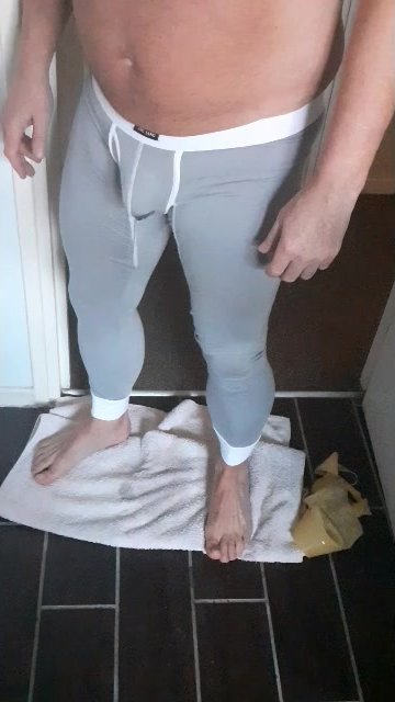 me pissing into longjohns
